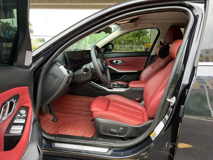 بي إم دبليو i3 2024 eDrive 35 L