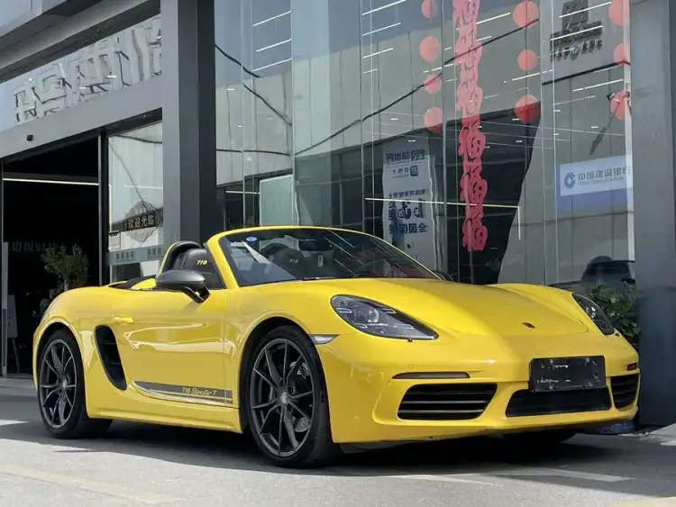 Porsche 718 2022 Boxster T 2.0T