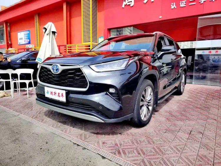 Highlander 2022 Hybrid 2.5L AWD Premium 7-Seater