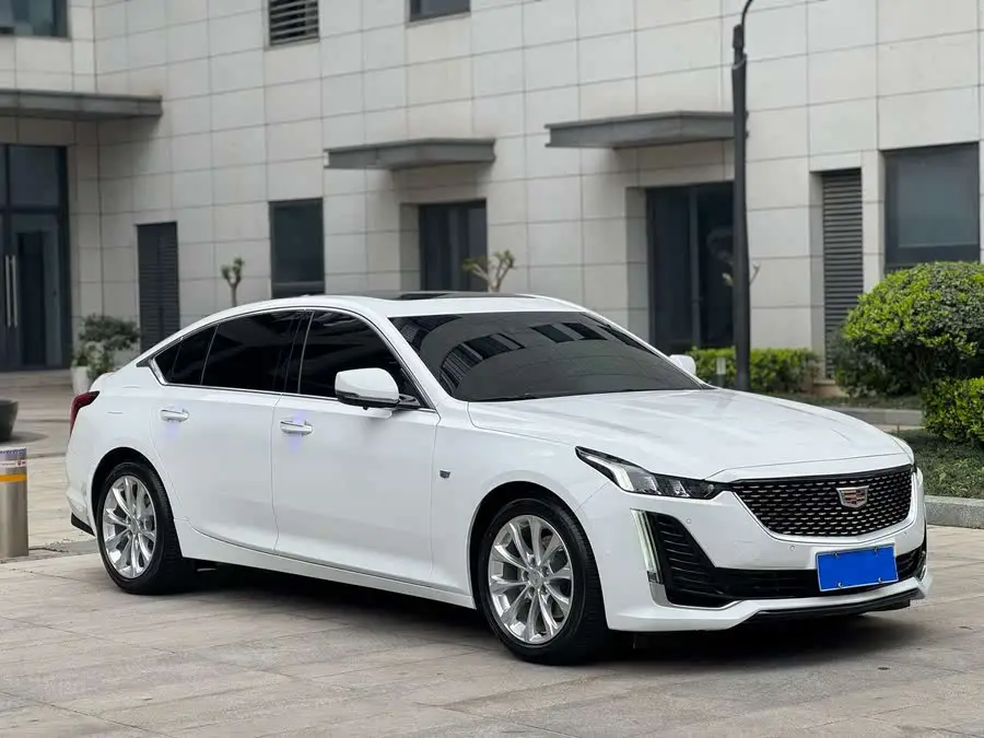 كاديلاك CT5 2020 28T فاخرة