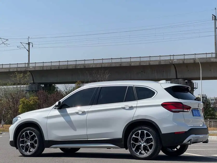 BMW X1 2022 sDrive20Li Fashion Edition