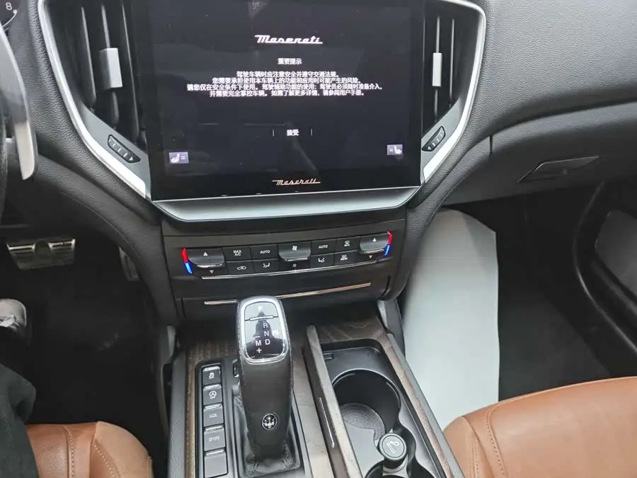 Ghibli 2022 3.0T Modena