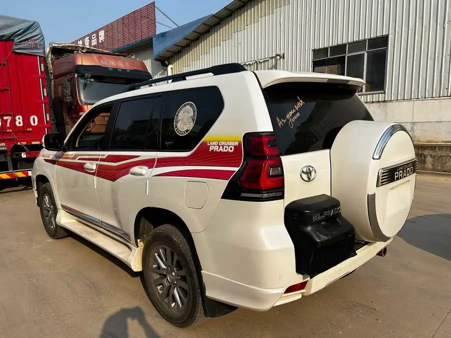 برادو 2019 3.5 لتر أوتوماتيكي TX-L فئة الرفاهية مع إطار احتياطي مركب خلفياً