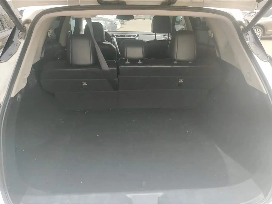 لو兰 2019 موديل 2.5 لتر XL دفع ثنائي نسخة الفخامة الذكية الوطنية VI