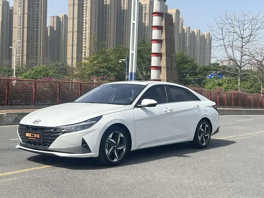 إيلانتر 2021 1.5 لتر CVT LUX النسخة المتميزة