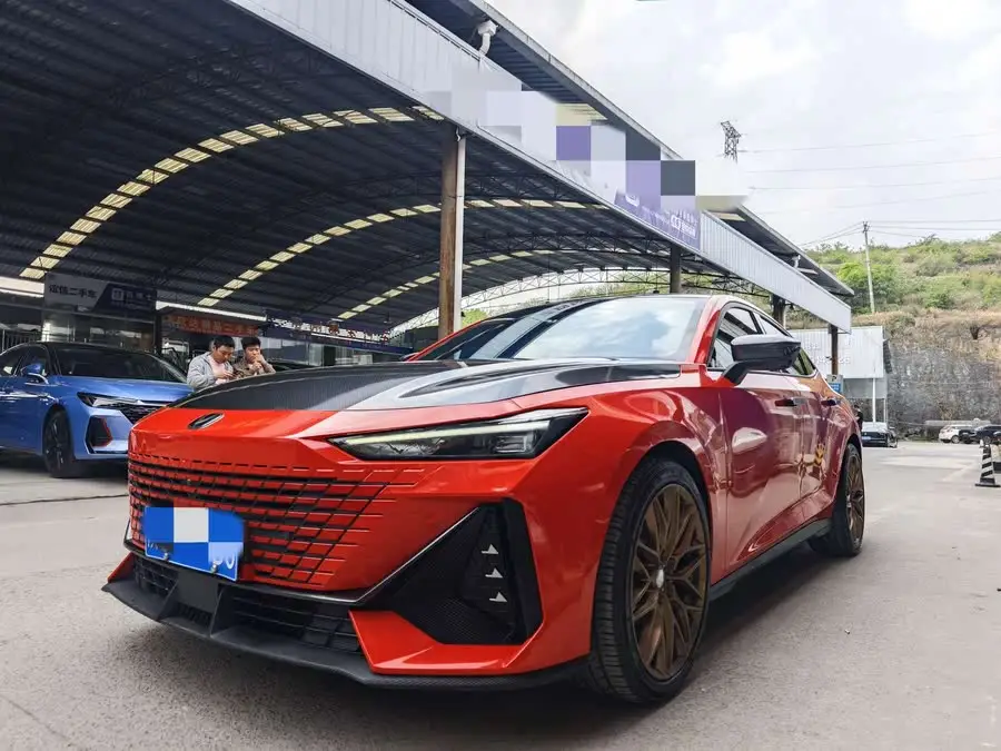 Changan UNI-V 2023 1.5T Premium