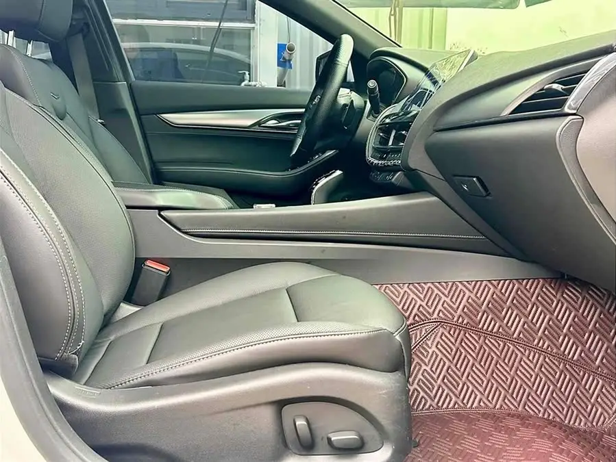 Cadillac CT5 2022 28T Luxury (Standard Version)