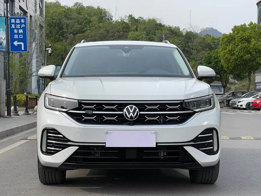 Tayron 2023 Model Facelift 380TSI 4Motion R-Line High Performance Version