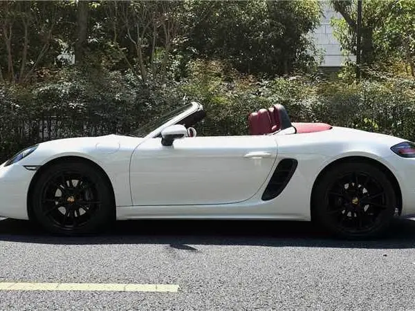 Porsche 718 2022 Model Boxster 2.0T