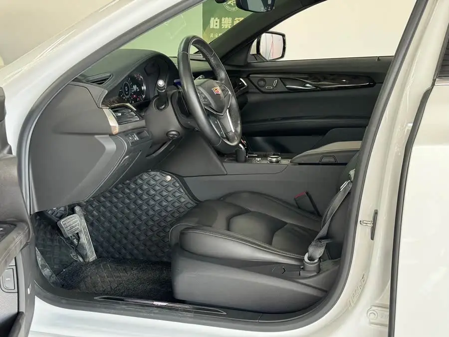 Cadillac CT6 2022 Model 28T Luxury