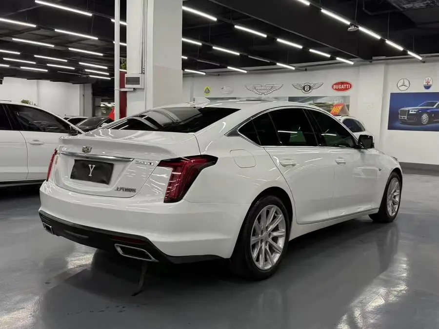 Cadillac CT5 2021 28T Fashion Edition