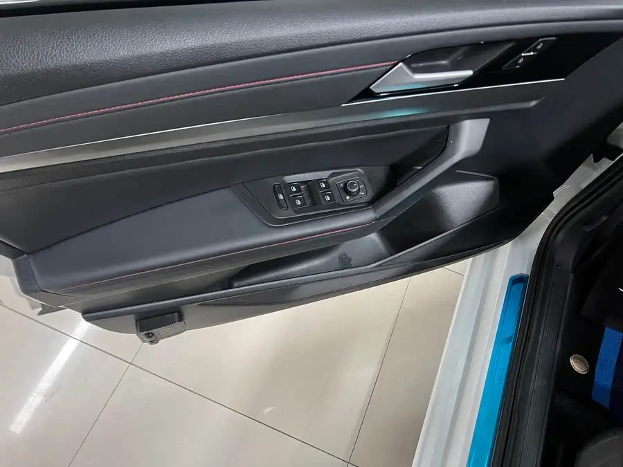 Lavida 2024 300TSI DSG Starry Leading Edition