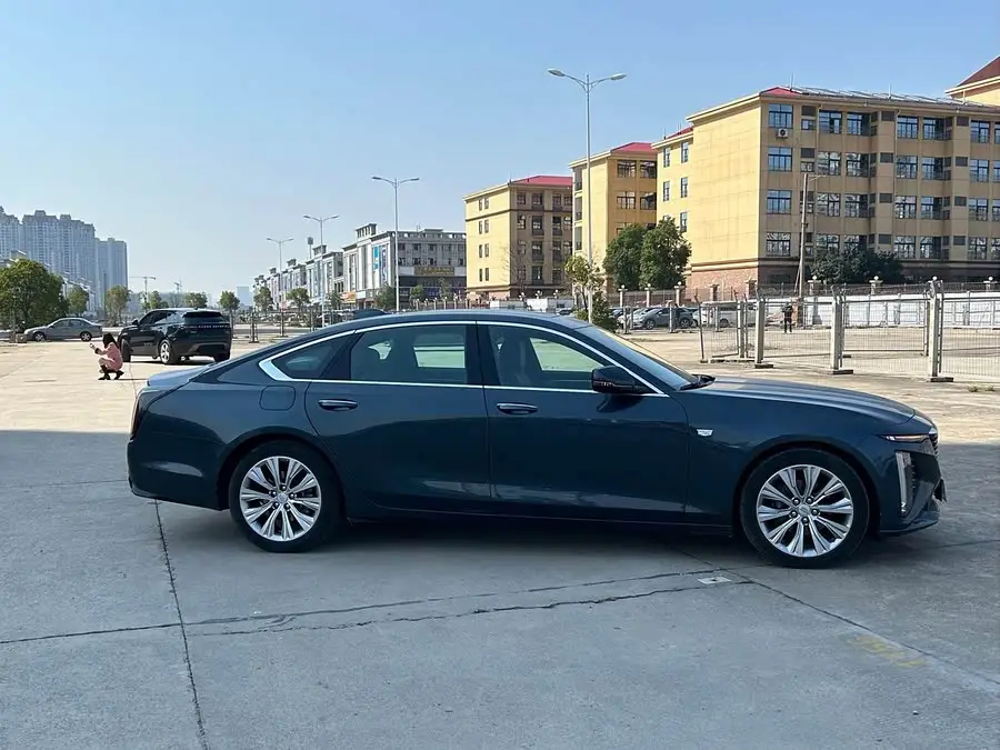 Cadillac CT6 2023 28T Platinum