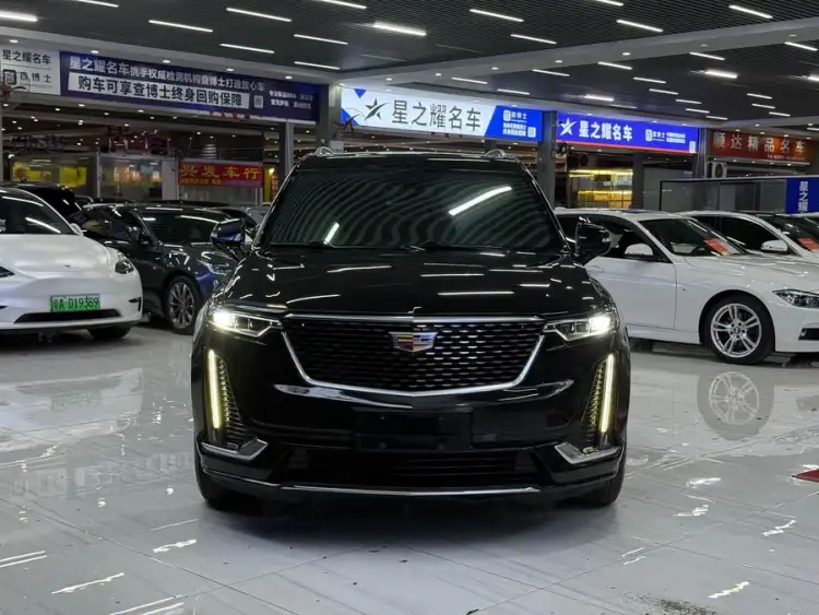 2021 Cadillac XT6 28T Six-Seat AWD Luxury