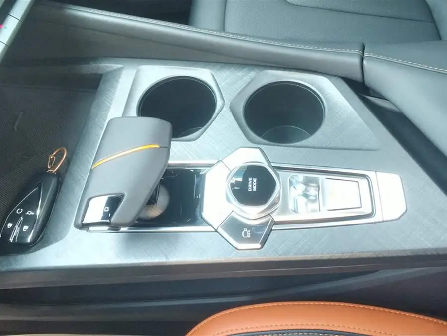 Changan UNI-V 2023 1.5T Premium