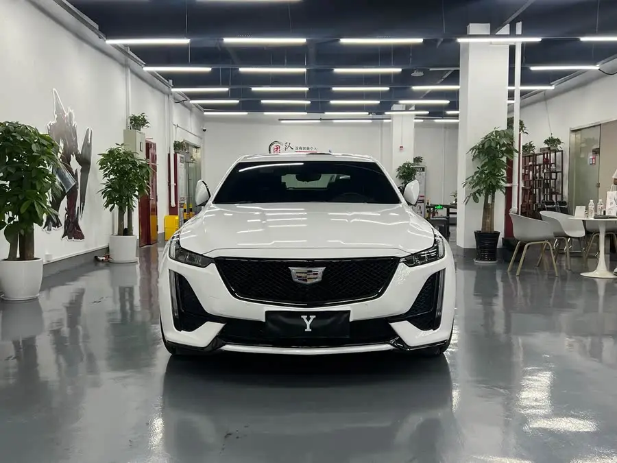 كاديلاك CT5 2021 28T بلاتينوم سبورت