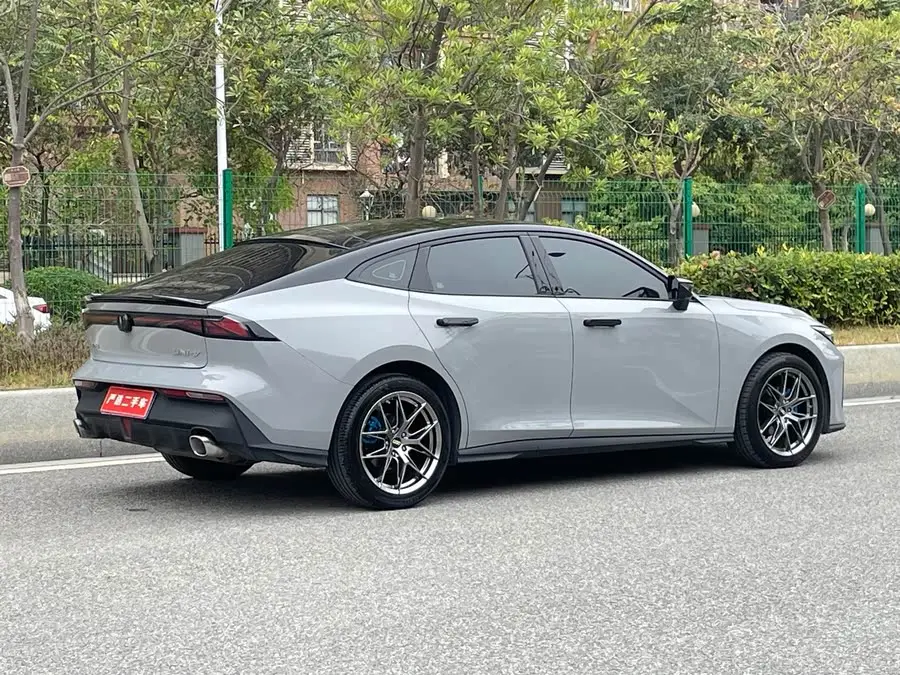 Changan UNI-V 2022 1.5T Premium