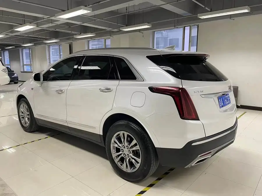 Cadillac XT5 2021 2.0T Luxury FWD
