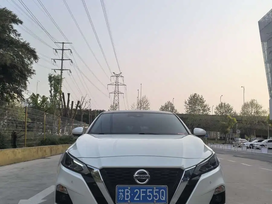 Teana 2021 2.0L XL Upper AD1 Intelligent Navigation Edition