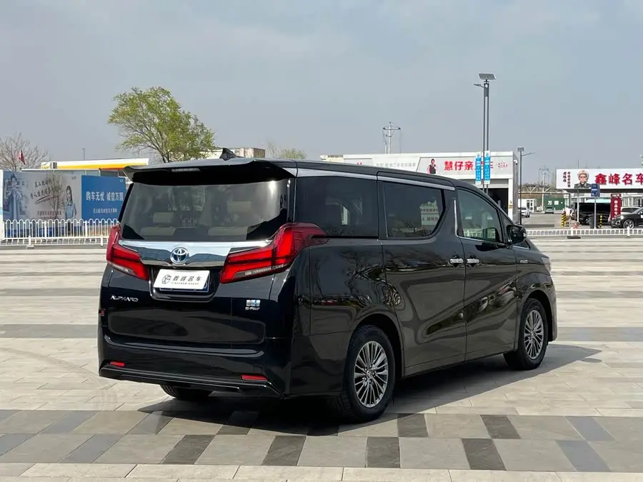 ألفارد 2021 طراز هجيني 2.5 لتر فاخرة