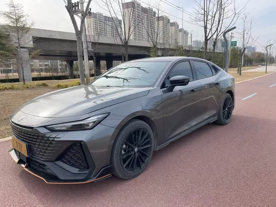 Changan UNI-V 2022 2.0T Speed Version