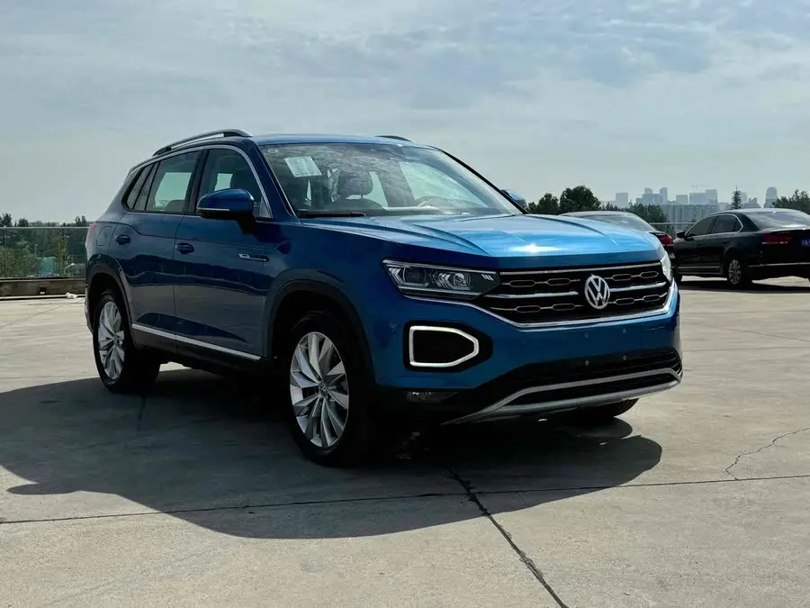 تايرون 2020 طراز 330 TSI دفع ثنائي فاخرة اتصال ذكي برو