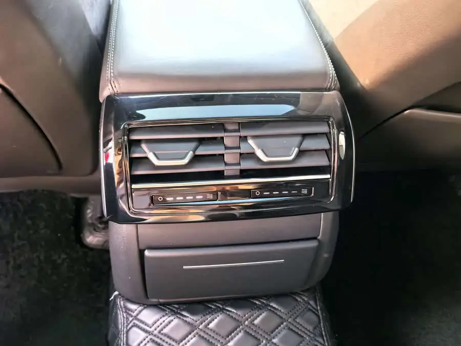 أودي A8 2022 A8L 50 TFSI quattro إصدار الراحة