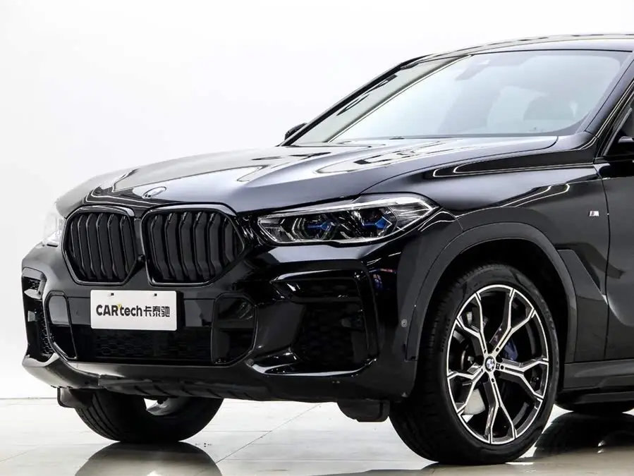 بي إم دبليو X6 2022 نسخة محدثة II xDrive40i حزمة رياضية M