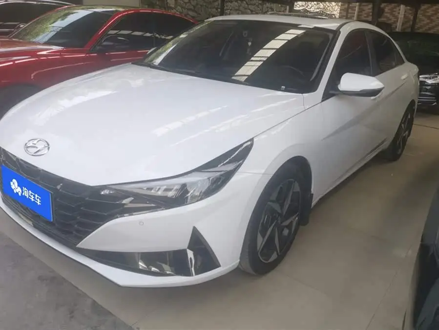 إلنترا 2021 1.5 لتر CVT GLX النسخة النخبوية