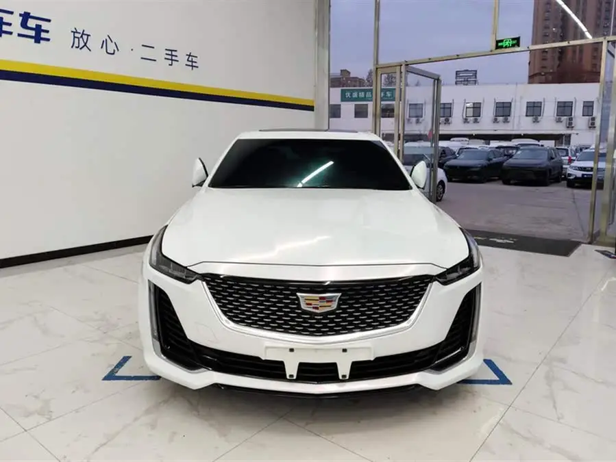Cadillac CT5 2022 28T Luxury (Standard)