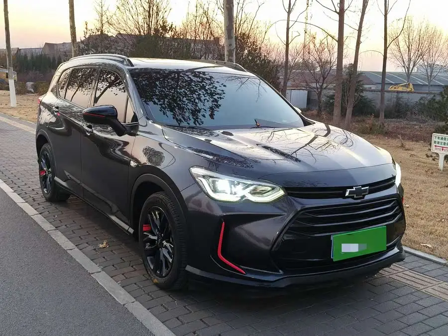 2020 Wuling Hongguang Plus Light Hybrid Redline 530T Automatic Enjoy Edition (5+2)