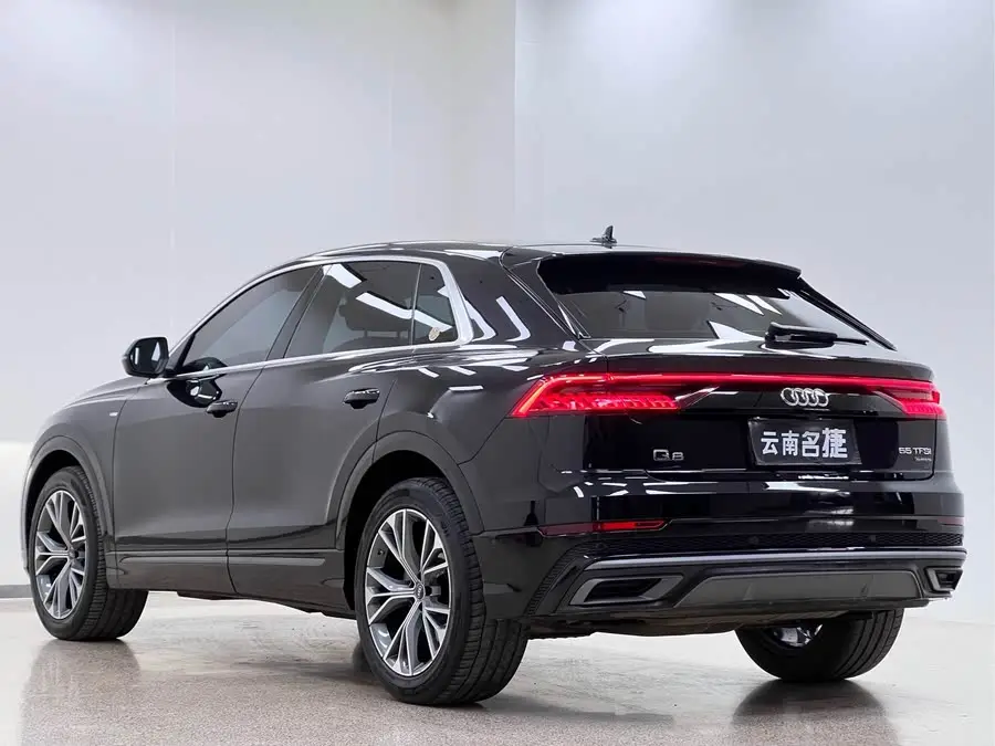 أودي Q8 2019 55 TFSI الفاخرة الديناميكية
