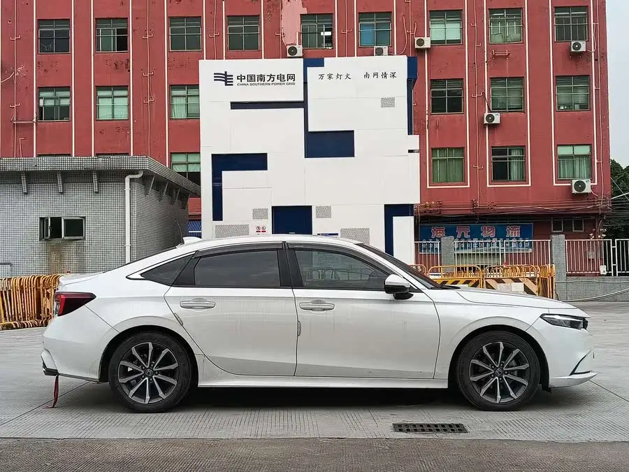 موديل 2023 240TURBO CVT النسخة الذكية