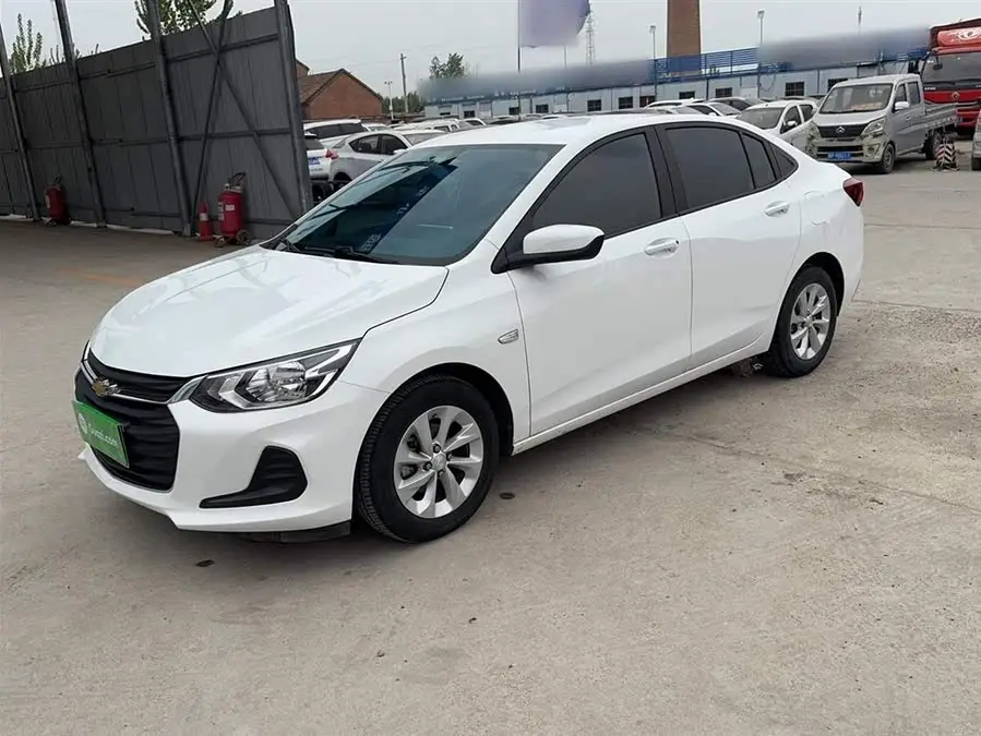 2021 شيفروليه كافاليير 325T أوتوماتيكي إصدار إنجويد