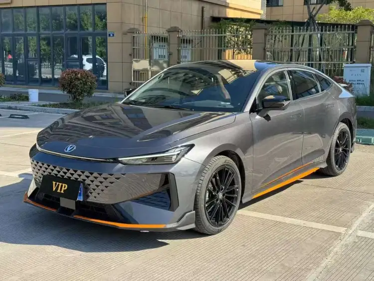 Changan UNI-V 2024 1.5T Premium Sports Edition