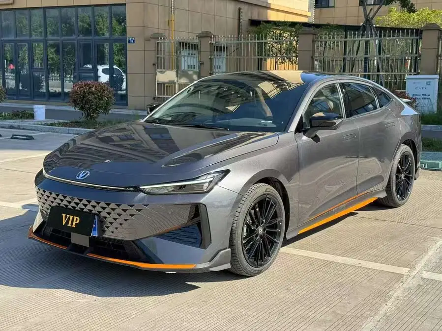 Changan UNI-V 2024 1.5T Premium Sports Edition