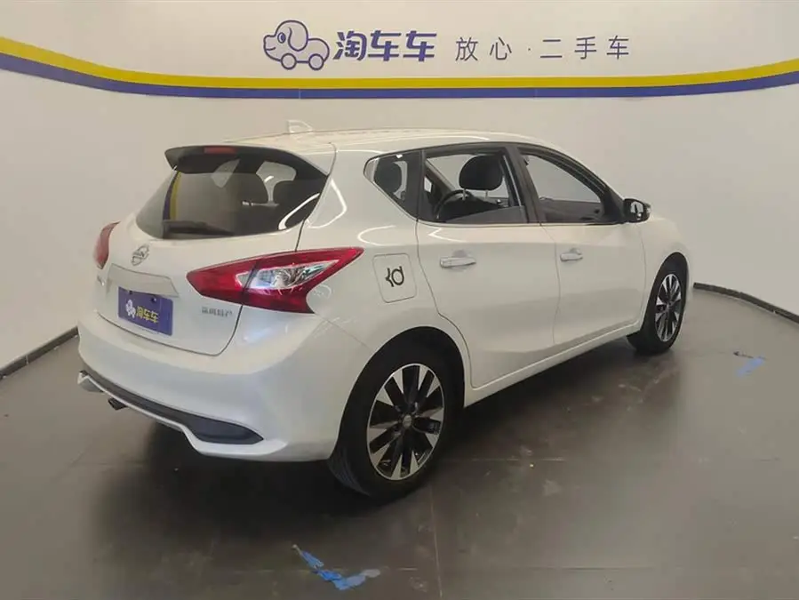 نيسان تييدا 2021 1.6 لتر CVT النسخة الذكية