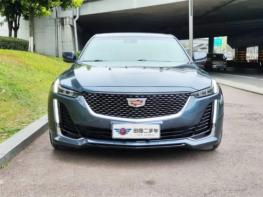 كاديلاك CT5 2021 28T الفاخرة