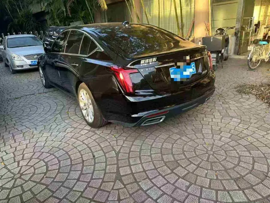 كاديلاك CT5 2021 28T الفاخرة