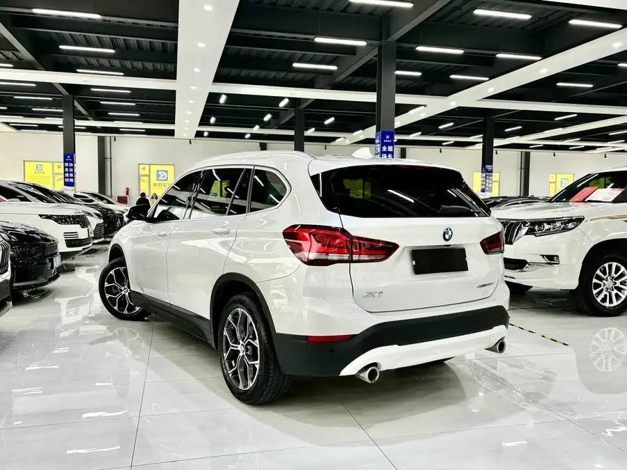 BMW X1 2021 sDrive25Li Leading Model