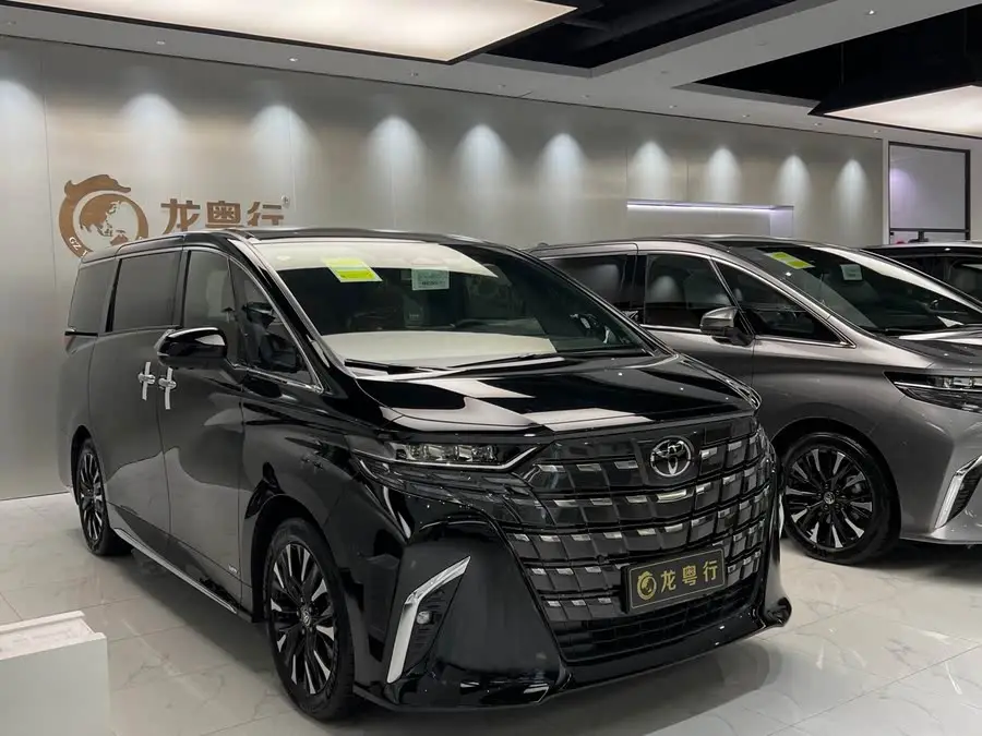 ألفارد 2024 مزدوج المحرك 2.5 لتر إصدار بريميوم