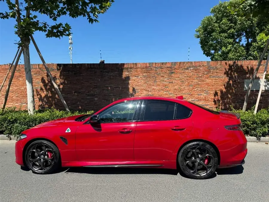 Giulia 2022 2.9T Quadrifoglio