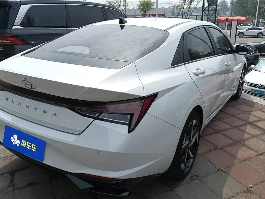 هيونداي إلانتر 2022 1.5 لتر CVT GLX النخبة