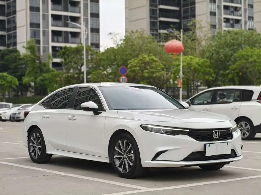 2023 Model 240TURBO CVT Luxury Edition