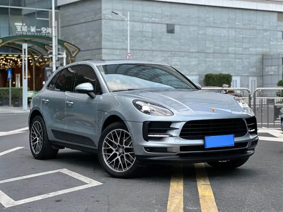 2021 Macan 2.0T