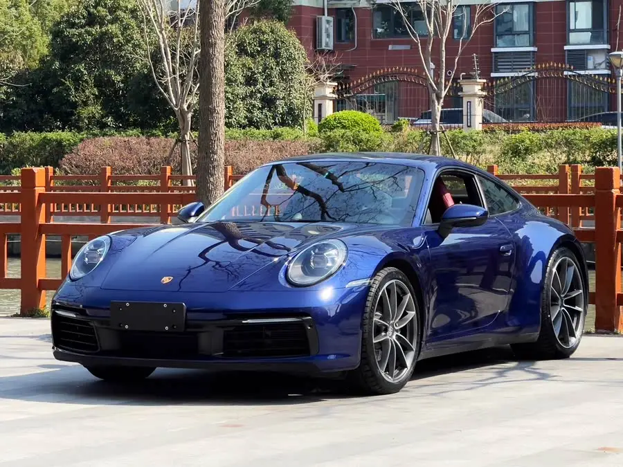 بورشه 911 2023 كاريرا 3.0T