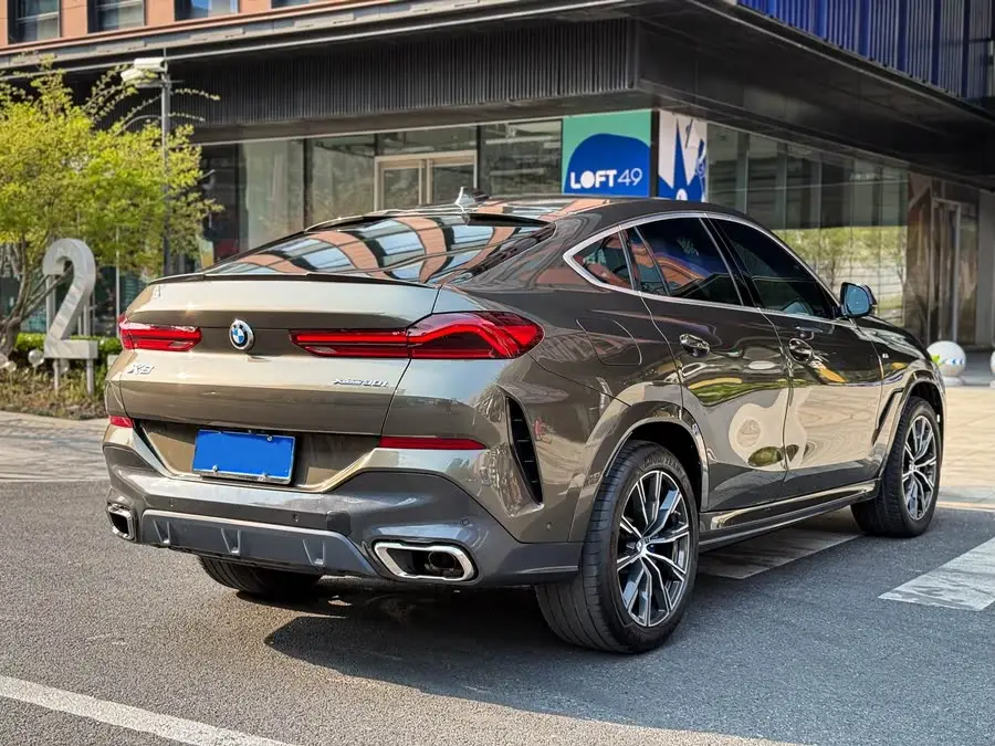 بي إم دبليو X6 2022 xDrive30i حزمة M الرياضية