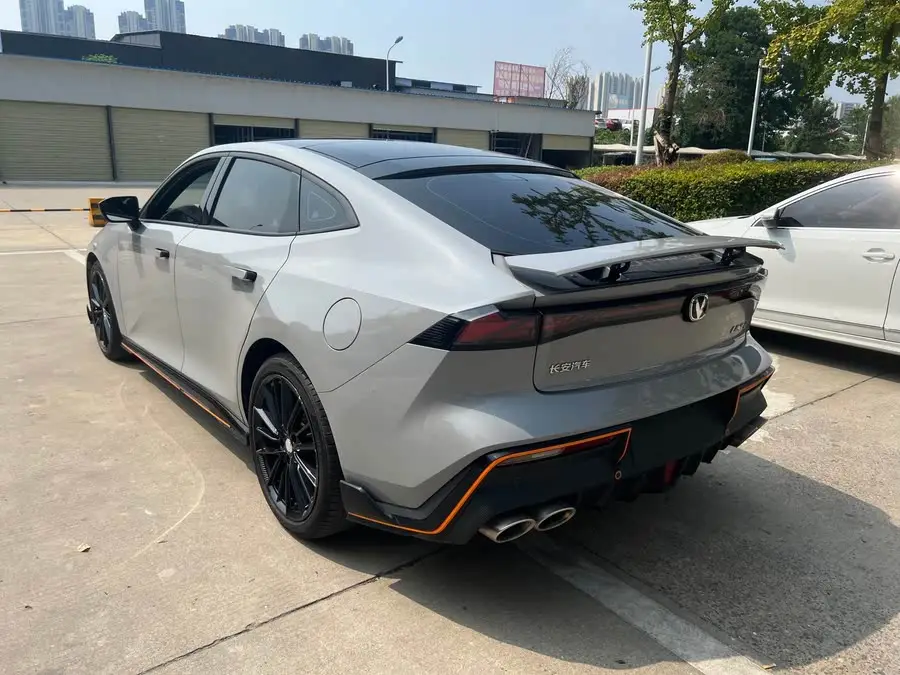 Changan UNI-V 2022 1.5T Sport Version