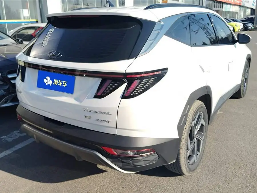 Tucson 2023 Model Tucson L 1.5T Automatic Two-Wheel Drive DLX Luxury Version