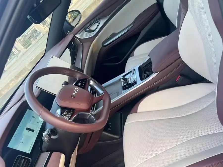 Seal 2023 DM-i 1.5L 121km Premium